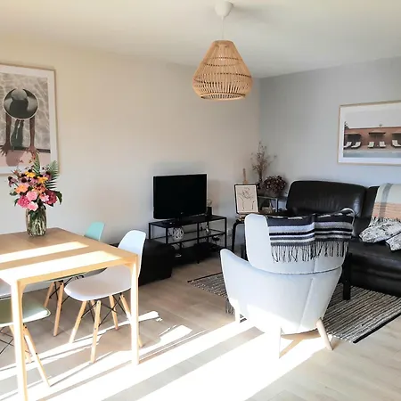 A 100 M De La Plage, T2-46 M2, La Baie De Memard, Lac Du Bourget, Savoie 公寓